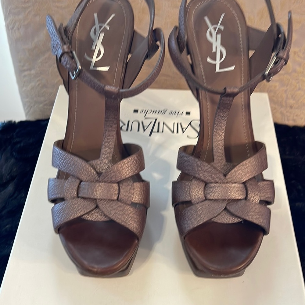 YvesSaintLaurent iconic Tribute 105 Sandal  iridescent brown leather size 10.5